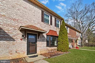 308 Kidwelly Ct, Exton, PA 19341 - Photo 2