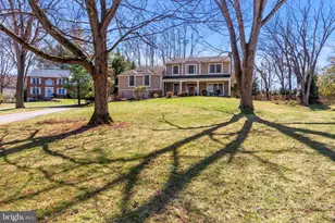 746 Westwind Dr, Berwyn, PA 19312 - Photo 2