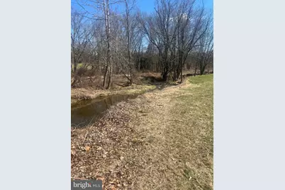 223 W Woodview Road, West Grove, PA 19390 - Photo 8