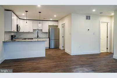 21 Gay Street #302, Phoenixville, PA 19460 - Photo 2