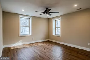 21 Gay St, Phoenixville, PA 19460 - Photo 14