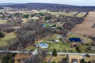 2039 School Rd, Pottstown, PA 19465 - Photo 84