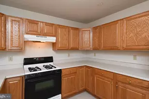 1104 Balley Dr, Phoenixville, PA 19460 - Photo 16