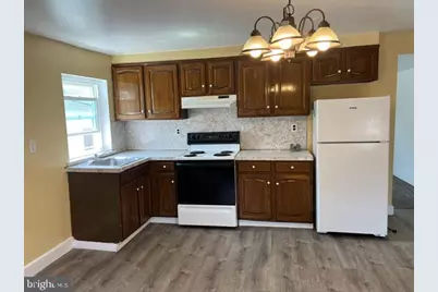 138 W Market Street #3, West Chester, PA 19382 - Photo 2