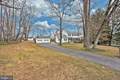 938 Kingsway Drive, Coatesville, PA 19320 - Photo 2