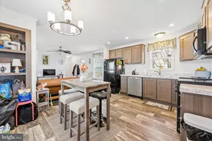 8 Hilltop Dr, West Grove, PA 19390 - Photo 8