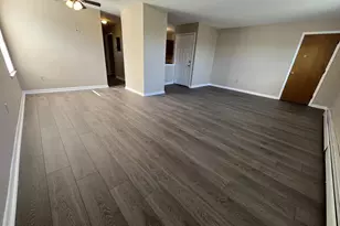 306 Walnut Ct Way, Kennett Square, PA 19348 - Photo 2