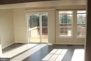 5 N Savanna Dr, Pottstown, PA 19465 - Photo 12