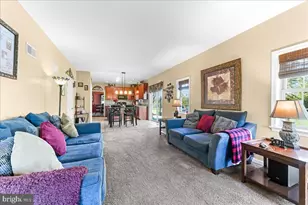 33 Bandon Cir, West Grove, PA 19390 - Photo 16