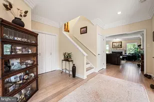 17 Foxcroft Ln, Phoenixville, PA 19460 - Photo 4