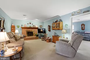 863 Hunters Run Rd, Pottstown, PA 19465 - Photo 14