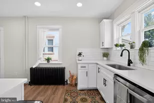 424 Arch St, Spring City, PA 19475 - Photo 18