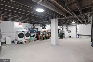 424 Arch St, Spring City, PA 19475 - Photo 30