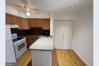 301 Worthington Drive #301, Exton, PA 19341 - Photo 8