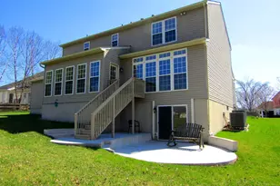 645 Blanca Ct, West Grove, PA 19390 - Photo 4