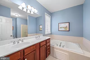 300 Old Barn Cir, Phoenixville, PA 19460 - Photo 16