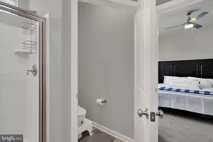 423 Smithworks Blvd, Phoenixville, PA 19460 - Photo 16