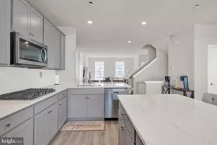 423 Smithworks Blvd, Phoenixville, PA 19460 - Photo 2