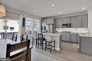 423 Smithworks Blvd, Phoenixville, PA 19460 - Photo 2