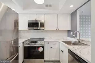 273 Summit House, West Chester, PA 19382 - Photo 8