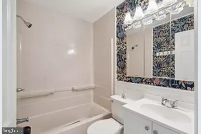 273 Summit House #273, West Chester, PA 19382 - Photo 18