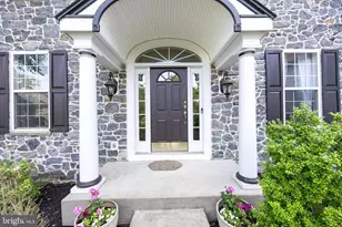 1021 Mulberry St, Chester Springs, PA 19425 - Photo 2