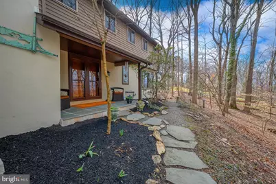 524 Pugh Road, Wayne, PA 19087 - Photo 2