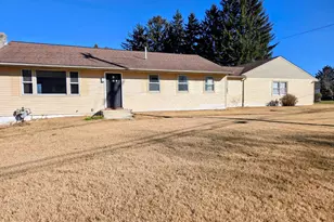 2011 E Kings Hwy, Coatesville, PA 19320 - Photo 2