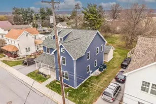 411 James St, Honey Brook, PA 19344 - Photo 4