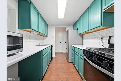 421 Drummers Lane #421, Wayne, PA 19087 - Photo 8