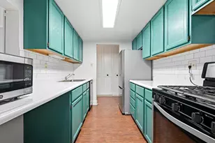 421 Drummers Ln, Wayne, PA 19087 - Photo 8