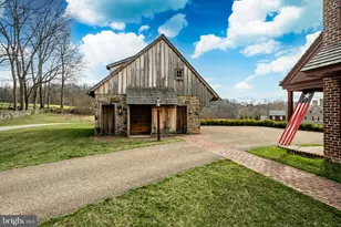 202 Privet Ln, Elverson, PA 19520 - Photo 10