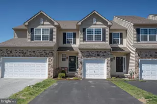 206 Kennedy Dr, Coatesville, PA 19320 - Photo 2