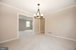 401 Baker Ln, Coatesville, PA 19320 - Photo 16