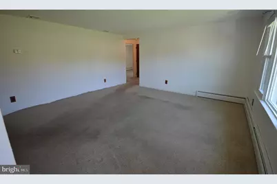 512 E Avondale Road, West Grove, PA 19390 - Photo 2