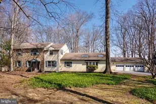 1116 Tinker Hill Ln, Malvern, PA 19355 - Photo 2