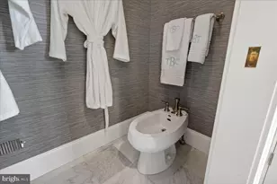 122 Chapel Hill Cir, Paoli, PA 19301 - Photo 42