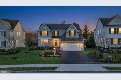 122 Chapel Hill Circle, Paoli, PA 19301 - Photo 2