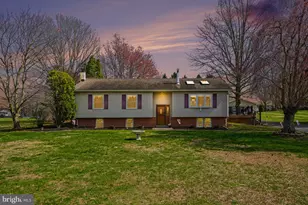 1442 Harvey Ln, Pottstown, PA 19465 - Photo 1