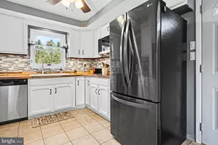 1442 Harvey Ln, Pottstown, PA 19465 - Photo 18