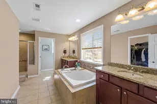 34 Butterworth Ct, Downingtown, PA 19335 - Photo 32