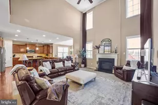 34 Butterworth Ct, Downingtown, PA 19335 - Photo 2