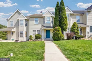 315 Jenville Ct, Coatesville, PA 19320 - Photo 2