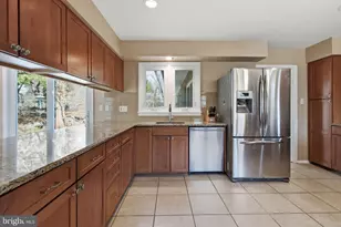 1561 Tanglewood, West Chester, PA 19380 - Photo 12