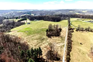 928 Stargazers Rd, Coatesville, PA 19320 - Photo 2