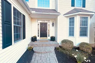 1003 Travis Ct, Downingtown, PA 19335 - Photo 2