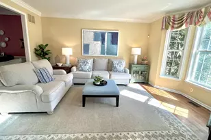 1003 Travis Ct, Downingtown, PA 19335 - Photo 6