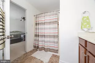 310 W 8th Ave, Parkesburg, PA 19365 - Photo 16