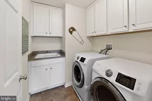 302 Stafford Ct, Chester Springs, PA 19425 - Photo 32