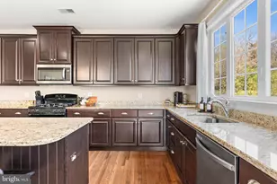 309 Fawn Ln, Phoenixville, PA 19460 - Photo 10